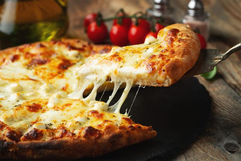 Don´t Make These 14 Amateur Mistakes When Baking Pizza At Home