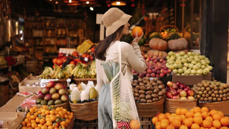 women shopping vegetables.