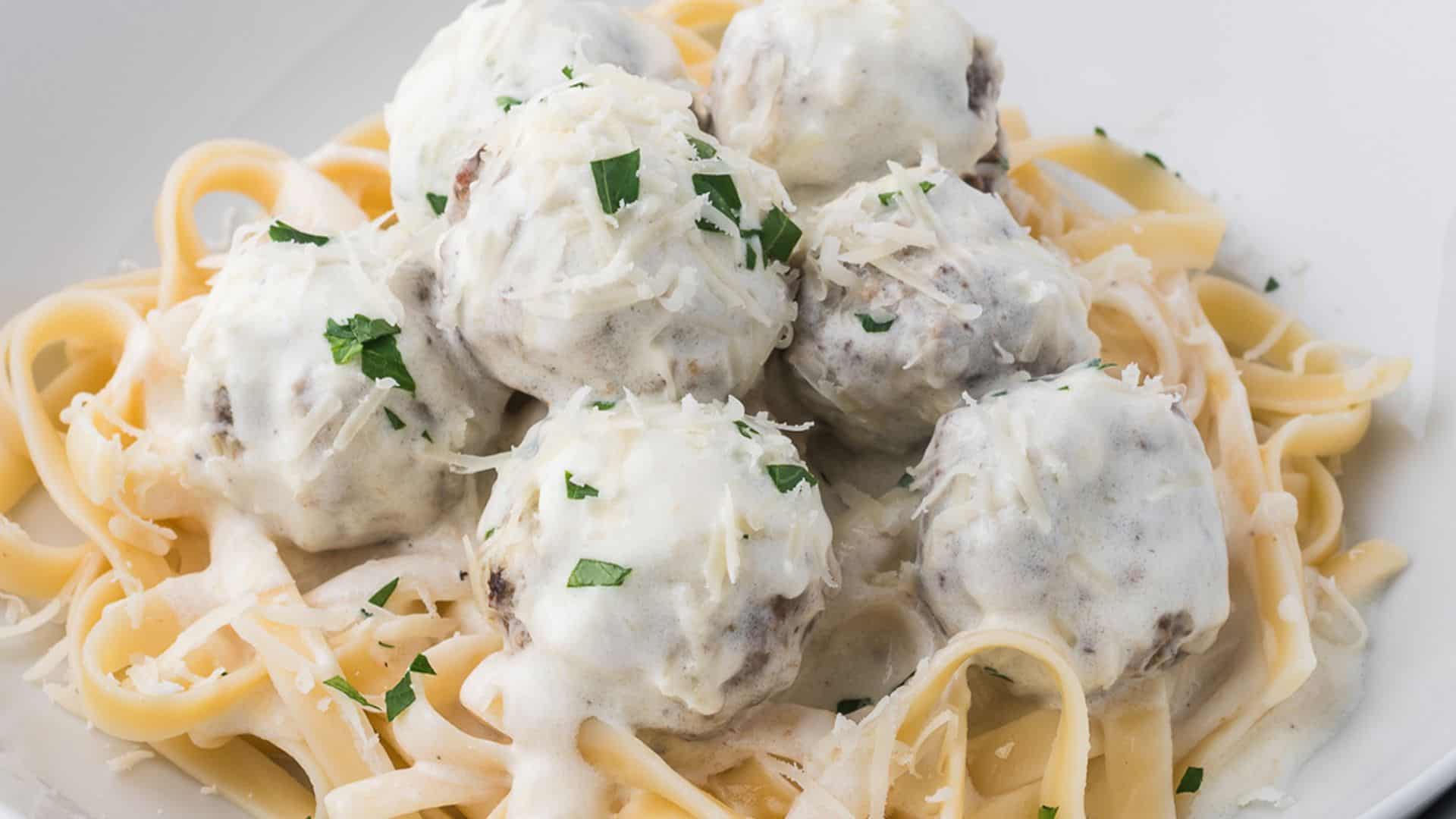 Alfredo and Meatballs