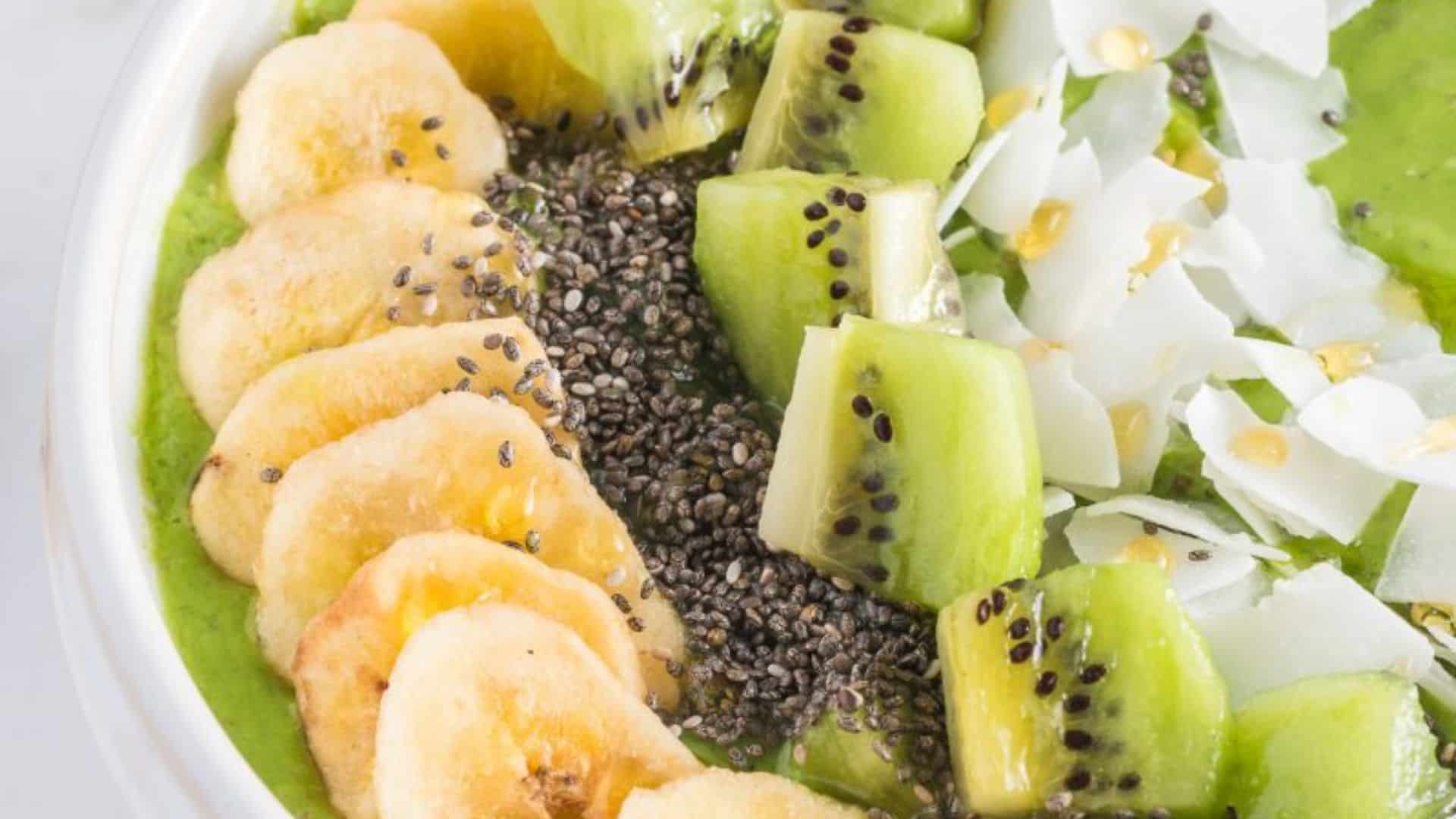 Tropical Green Smoothie Bowl